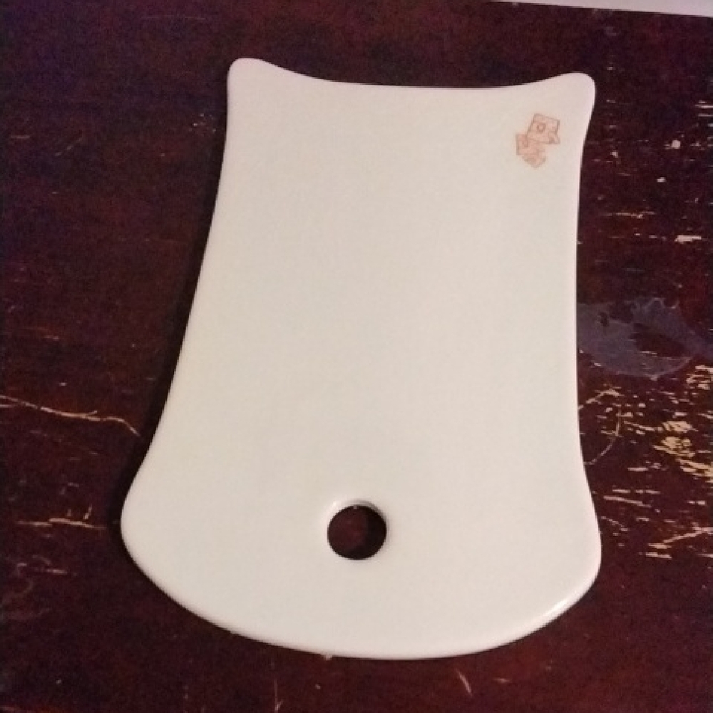 Vintage Maruyama Japan Elegant Cream Bread Shaped Profile Cutting Board